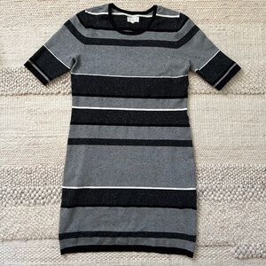 Lou & Grey - Speckled Striped Sweater Dress - Gray White Stripe - Small